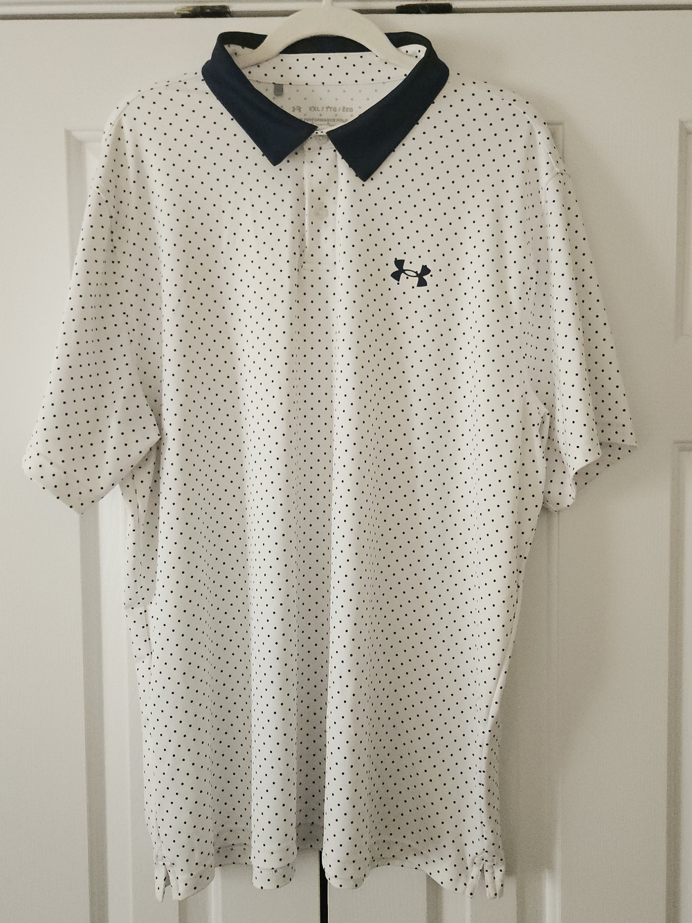 Under Armour Men's 2XL White Polka Dot Short Sleeve Polo Performance Golf Shirt